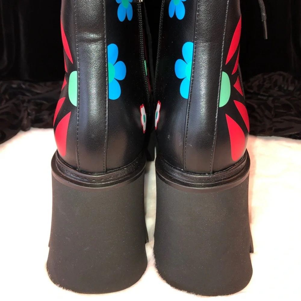 Dolls Kill Flower Power Platforms w/zippers - NWT